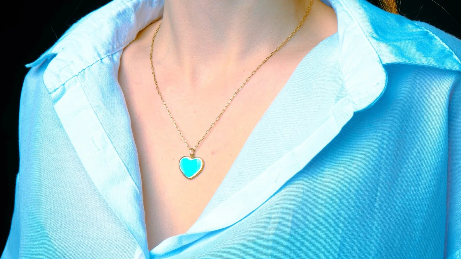 What Makes Heart Locket Necklaces Timeless and Valuable